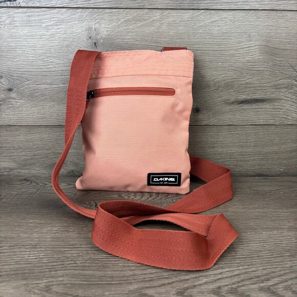 Dakine Jive Crossbody Bag Shoulder Purse Handbag Muted Clay Peach - Adjustable S - Picture 2 of 16